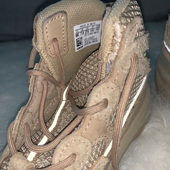 Yeezy boot - Picture 5 of 6